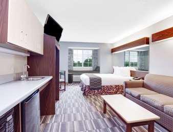 Microtel Inn & Suites Columbus North Phenix City Eksteriør billede